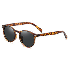 Load image into Gallery viewer, New Retro Polarized Sunglasses For Men And Women