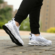 Load image into Gallery viewer, Men's Sports Shoes Flying Woven Tide Shoes Running Shoes Blade Men's Fashion Shoes