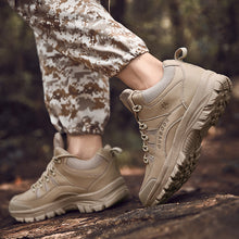 Load image into Gallery viewer, Fashion Hiking Shoes Military Boots Non-slip Wear-resistant Outdoor Shoes
