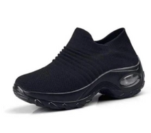 Load image into Gallery viewer, Casual Women's Lightweight Women's Platform Sneakers