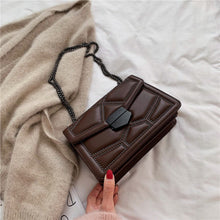 Load image into Gallery viewer, Small Square Shoulder Bag With Studs