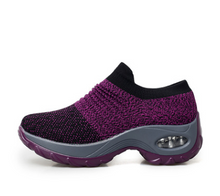 Load image into Gallery viewer, Dancing Soft Bottom Flying Woven Rocking Shoes
