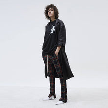Load image into Gallery viewer, Men&#39;s and women&#39;s autumn and winter new plaid bar stitching zipper pants Biebi same paragraph casual pants
