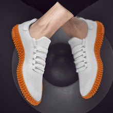 Load image into Gallery viewer, Spring and Summer Flying Woven Casual Shoes Large Men&#39;s Shoes Beathable Korean Forrest Gump Sneakers
