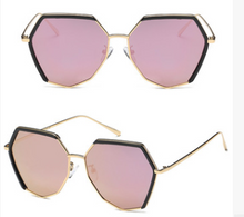 Load image into Gallery viewer, Individual Metal TR Mixed Polarizing Sunglasses Male Irregular Trend Toad Mirror Female New Frame
