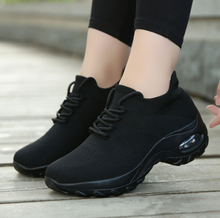 Load image into Gallery viewer, Women&#39;s Flying Socks Casual Running Shoes
