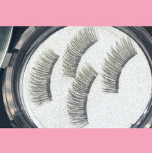 Load image into Gallery viewer, Net red quantum eyelash soft magnetic false eyelash new magnetic iron eyelash clip magnetic false eyelash set factory direct sale
