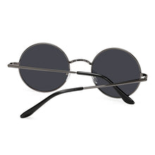 Load image into Gallery viewer, Polarized sunglasses

