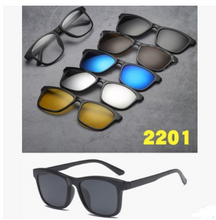 Load image into Gallery viewer, Liuhe one daughter mirror five piece magnetic suction sleeve mirror, male and female polarized sunglasses, sunglasses, glasses bags.
