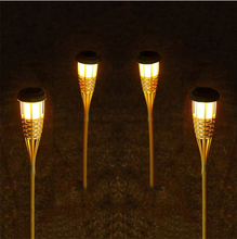 Load image into Gallery viewer, Garden lawn lamp

