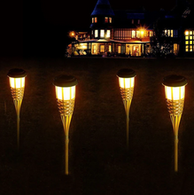 Load image into Gallery viewer, Garden lawn lamp
