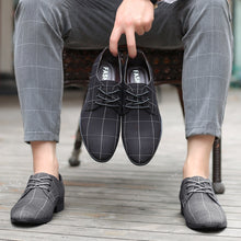 Load image into Gallery viewer, Canvas leather shoes
