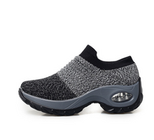 Load image into Gallery viewer, Dancing Soft Bottom Flying Woven Rocking Shoes
