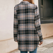 Load image into Gallery viewer, Women&#39;s Loose Casual Plush Plaid Shirt Jacket
