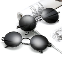 Load image into Gallery viewer, Polarized sunglasses
