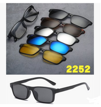 Load image into Gallery viewer, Liuhe one daughter mirror five piece magnetic suction sleeve mirror, male and female polarized sunglasses, sunglasses, glasses bags.
