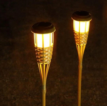 Load image into Gallery viewer, Garden lawn lamp
