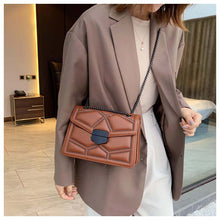 Load image into Gallery viewer, Small Square Shoulder Bag With Studs
