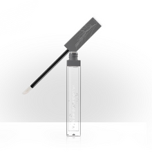 Load image into Gallery viewer, Moisturizing and moisturizing lip gloss
