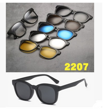 Load image into Gallery viewer, Liuhe one daughter mirror five piece magnetic suction sleeve mirror, male and female polarized sunglasses, sunglasses, glasses bags.

