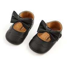 Load image into Gallery viewer, Citgeett 0-18M Baby Infant Girls Flat Shoes Bow Knot Solid First Walker Soft Sole Newborn Infant Toddler Girls Princess Shoes
