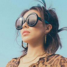 Load image into Gallery viewer, Oversized Unisex Round Sunglasses Women Fashion Retro Driving Eye Wear Luxury Men Brand Designer Green Black UV400 Oculos
