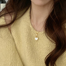 Load image into Gallery viewer, Vintage Double Sided Heart Pendant Necklace For Women Girl Clavicle Chain Choker New Fashion Trendy Jewelry Gift Party
